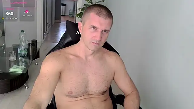 Snapshot of Maribor chatting on September 22, 2025, 1:17 pm Maribor online show from September 22, 2025, 1:17 pm