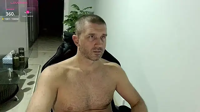 Snapshot of Maribor chatting on September 21, 2025, 6:57 pm Maribor online show from September 21, 2025, 6:57 pm