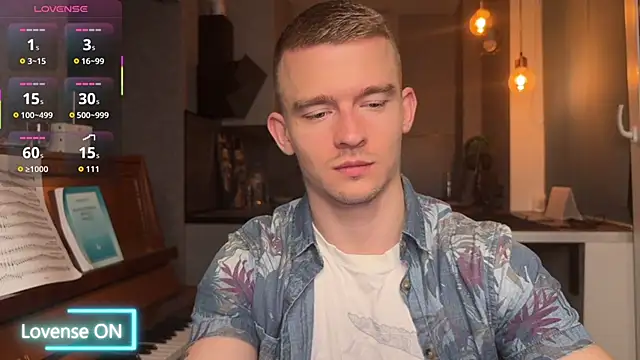 Snapshot of Marvelboy_ chatting on November 9, 2025, 2:21 pm Marvelboy online show from November 9, 2025, 2:21 pm