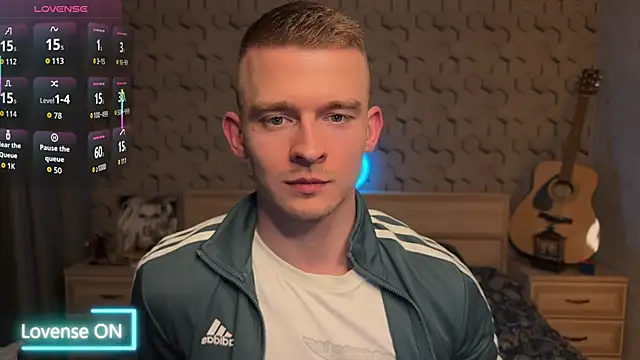 Snapshot of Marvelboy_ chatting on December 2, 2025, 5:25 pm Marvelboy online show from December 2, 2025, 5:25 pm