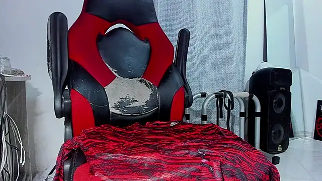 Snapshot of Baky_sexy chatting on February 18, 2026, 2:09 am Baky sexy online show from February 18, 2026, 2:09 am