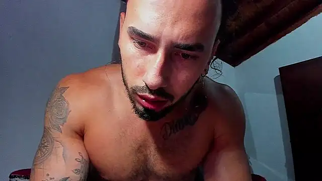 Baky sexy online show from March 6, 2026, 3:01 am