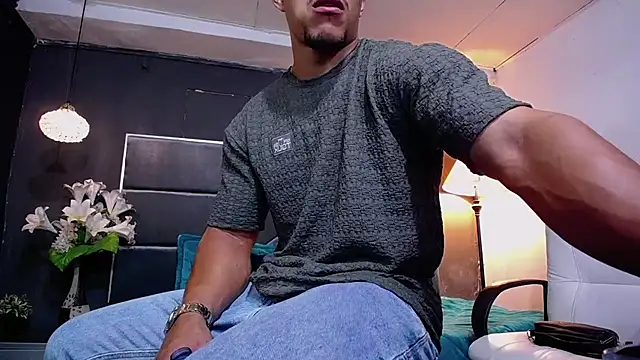 Snapshot of teddyfit19cm chatting on November 24, 2025, 1:22 pm teddyfit19cm online show from November 24, 2025, 1:22 pm