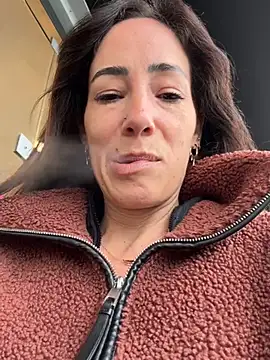 SweeetAlegra online show from February 15, 2025, 10:33 am