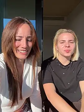 SweeetAlegra online show from November 25, 2025, 2:17 pm