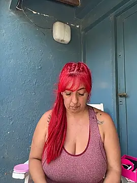 Snapshot of sofy_alone chatting on November 12, 2025, 5:39 pm sofy alone online show from November 12, 2025, 5:39 pm