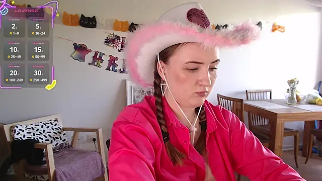 Snapshot of Black_Eva_ chatting on October 31, 2025, 5:20 pm Black Eva online show from October 31, 2025, 5:20 pm