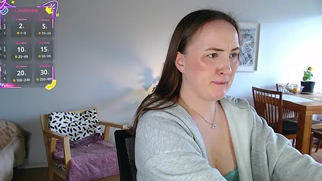 Snapshot of Black_Eva_ chatting on September 27, 2025, 5:19 pm Black Eva online show from September 27, 2025, 5:19 pm