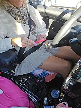 Snapshot of Nathotsexy1 chatting on December 4, 2025, 8:46 am Nathotsexy1 online show from December 4, 2025, 8:46 am