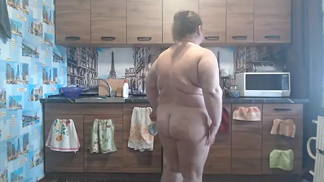 Amy August online show from March 6, 2026, 12:22 pm