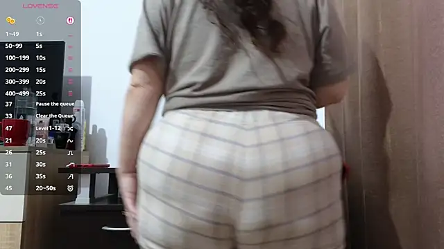 BBW MILF 4U online show from April 8, 2026, 11:22 am