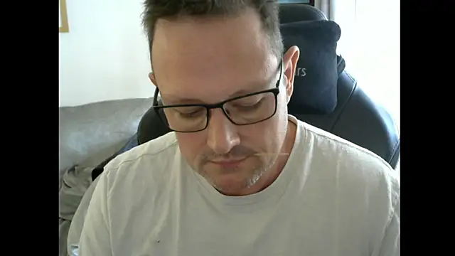 ZebedeePirate online show from September 28, 2025, 8:54 am