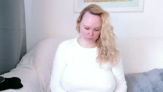 Sarah4you online show from March 1, 2026, 2:28 pm