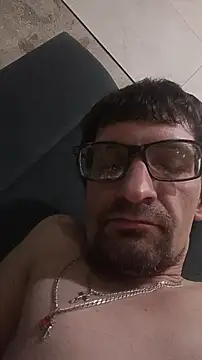 Snapshot of Krasav4ik4ik chatting on December 22, 2025, 1:17 am Krasav4ik4ik online show from December 22, 2025, 1:17 am