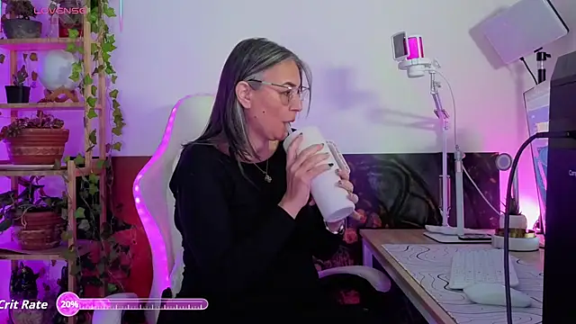 Snapshot of Katy_Randy chatting on December 3, 2025, 11:14 pm Katy Randy online show from December 3, 2025, 11:14 pm