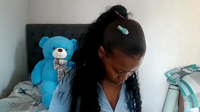 cherryontopy online show from February 14, 2025, 8:10 am