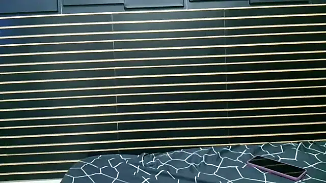 KrikaCat online show from March 12, 2026, 1:37 pm