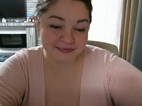 Snapshot of cute__cherry chatting on November 28, 2025, 10:15 am cute cherry online show from November 28, 2025, 10:15 am