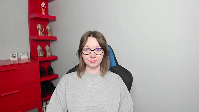 Cookie zoe online show from April 3, 2026, 5:25 am