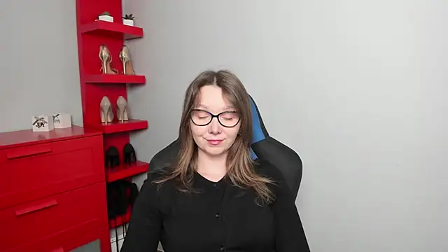 Snapshot of Cookie_zoe chatting on December 3, 2025, 6:36 am Cookie zoe online show from December 3, 2025, 6:36 am