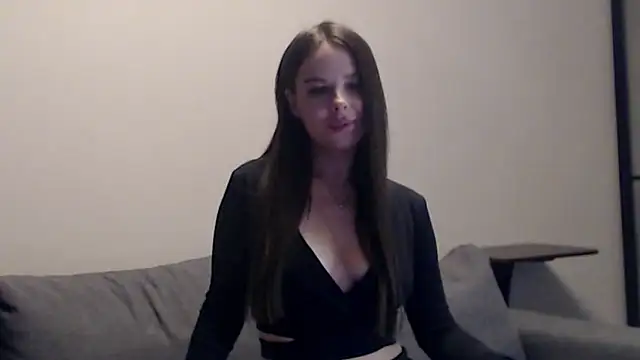 Melanie Scott Richerds online show from November 4, 2025, 12:03 am