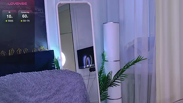 Snapshot of SofiaFoster_ chatting on February 25, 2026, 6:02 am SofiaFoster online show from February 25, 2026, 6:02 am