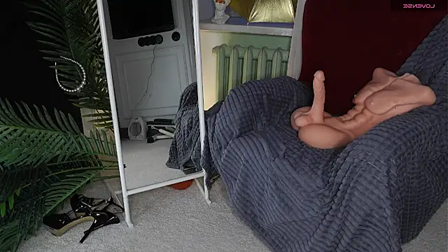 Snapshot of SofiaFoster_ chatting on November 14, 2025, 5:55 am SofiaFoster online show from November 14, 2025, 5:55 am