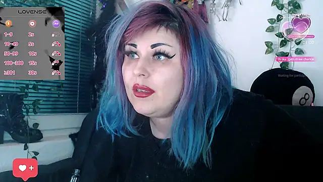 Snapshot of Psychobitch7 chatting on October 28, 2025, 7:35 pm Psychobitch7 online show from October 28, 2025, 7:35 pm