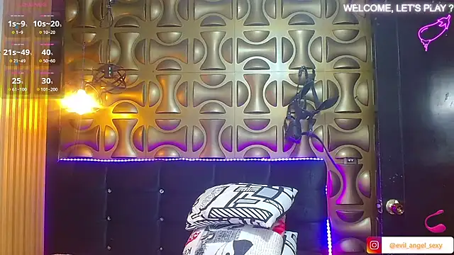 Snapshot of angel_sexyevil chatting on November 29, 2025, 12:27 pm angel sexyevil online show from November 29, 2025, 12:27 pm