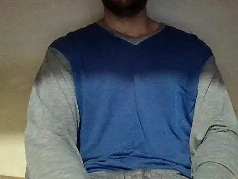 Snapshot of peneduro_19 chatting on December 1, 2025, 5:03 pm peneduro 19 online show from December 1, 2025, 5:03 pm