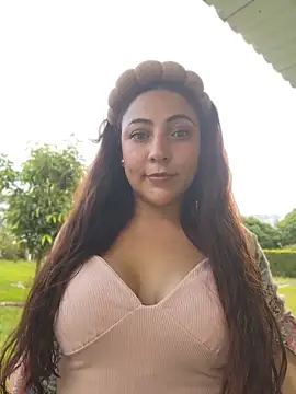 VickyHoult online show from June 9, 2026, 9:38 pm