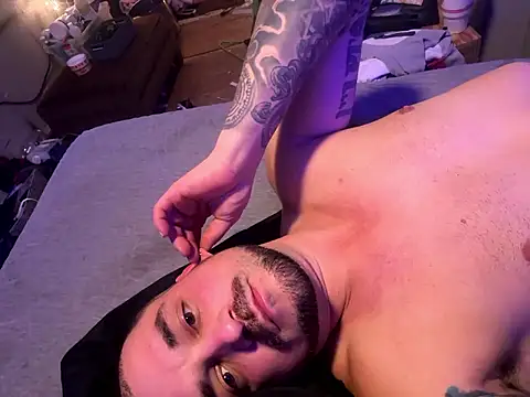 Jewfish420 online show from November 25, 2025, 9:09 am