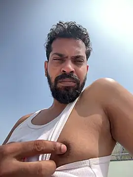 arhan3043 online show from January 16, 2026, 6:28 am