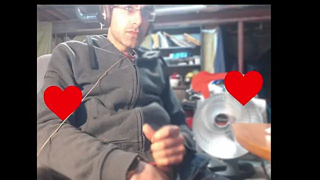 Gsmile1 online show from March 1, 2025, 10:10 pm