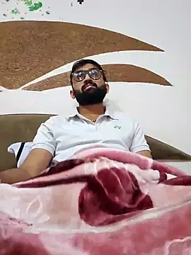 love4shownude online show from December 27, 2024, 2:47 am