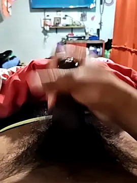 Snapshot of Gerardo31017 chatting on October 6, 2025, 2:35 am Gerardo31017 online show from October 6, 2025, 2:35 am