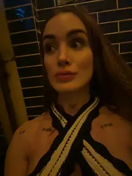 Snapshot of SofiaCarter chatting on November 14, 2025, 5:44 am SofiaCarter online show from November 14, 2025, 5:44 am