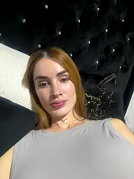 Snapshot of SofiaCarter chatting on December 20, 2025, 12:57 am SofiaCarter online show from December 20, 2025, 12:57 am