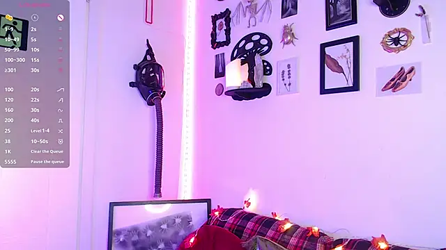 Snapshot of auroralatexprincess chatting on November 7, 2025, 8:02 pm auroralatexprincess online show from November 7, 2025, 8:02 pm