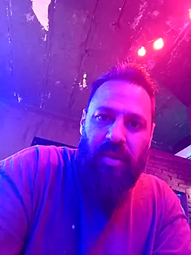 fiolu84 online show from October 17, 2025, 2:04 am