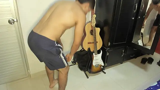 VincentSavage online show from March 4, 2026, 4:04 pm