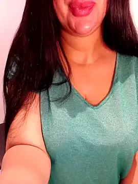 Queen sousou online show from September 20, 2025, 7:30 pm