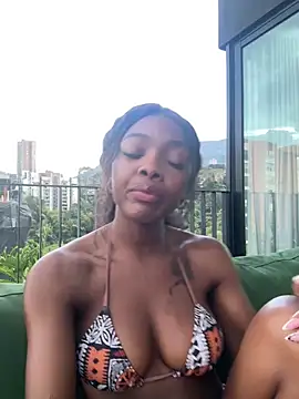 Snapshot of Vane_Rossee chatting on September 23, 2025, 10:39 pm Vane Rossee online show from September 23, 2025, 10:39 pm