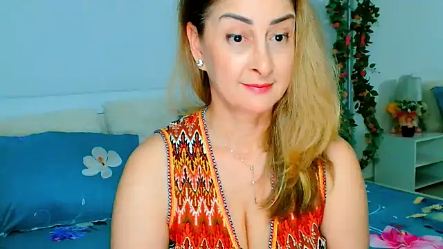 Tyana40 online show from March 19, 2025, 5:41 am