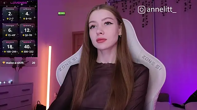 Annelitt online show from December 19, 2025, 9:28 pm