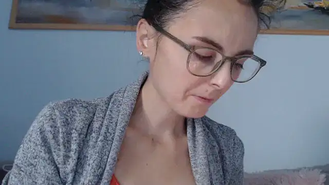 Snapshot of cleophee chatting on November 15, 2025, 7:56 am cleophee online show from November 15, 2025, 7:56 am