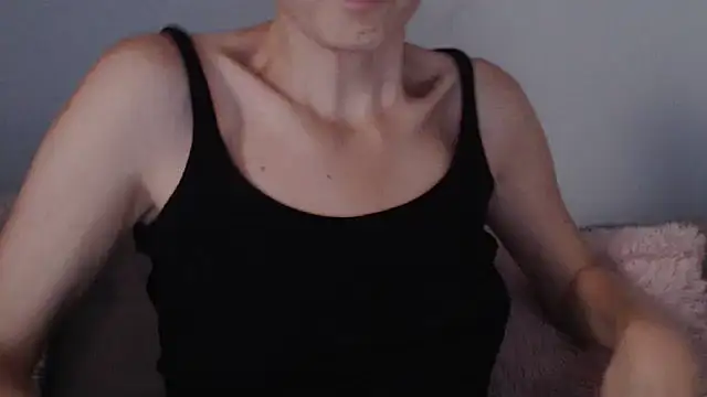 Snapshot of cleophee chatting on September 12, 2025, 5:40 am cleophee online show from September 12, 2025, 5:40 am