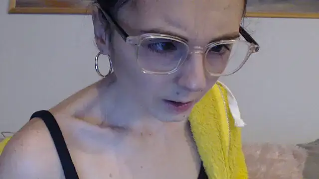 cleophee online show from March 3, 2026, 6:20 am