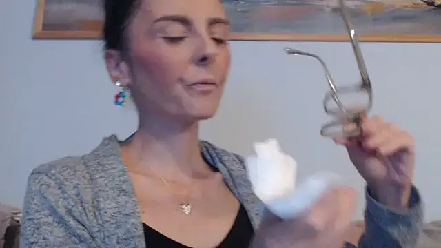 Snapshot of cleophee chatting on November 25, 2025, 6:58 am cleophee online show from November 25, 2025, 6:58 am