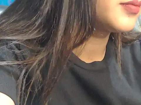 Snapshot of NancyRuvi chatting on December 17, 2024, 6:31 pm NancyRuvi online show from December 17, 2024, 6:31 pm